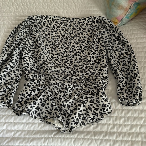 Shirt - Picture 4 of 5